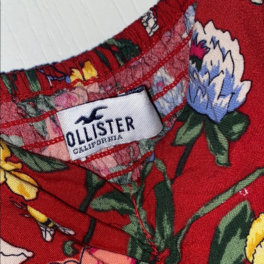 HOLLISTER - Picture 3 of 3